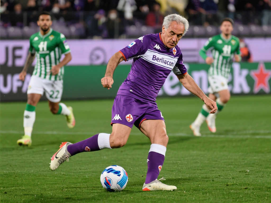 它的确在某 它的确在某